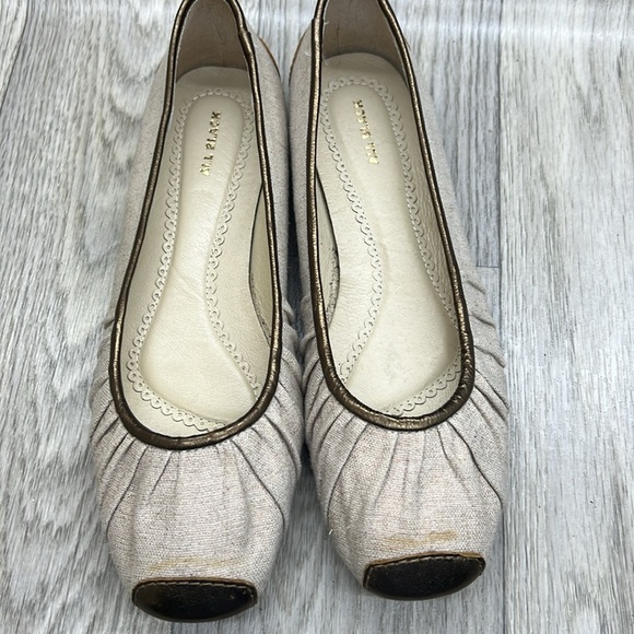 ALL BLACK Flats - Picture 2 of 10